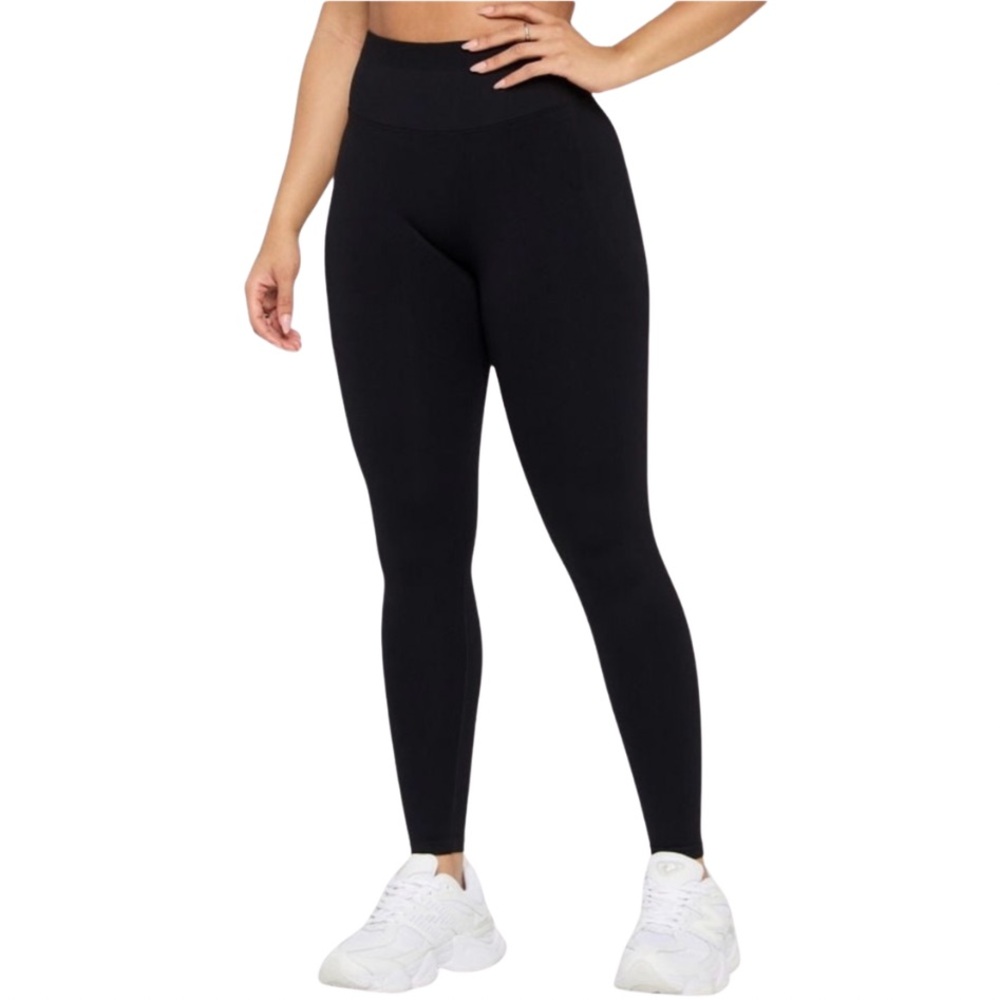 Fabletics L Black Seamless Scrunch High Waisted Legging